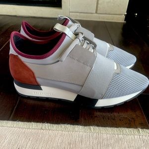 BALENCIAGA Race Runner sneaker women 42EU. Brand new with all packaging